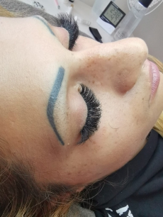 Wimpernverlängerung 