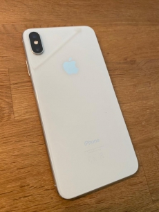 Iphone XS MAX 256GB Silver + 2 Top Case