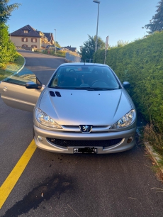 Zu verkaufen Peugeot 206 cc 16v 2l