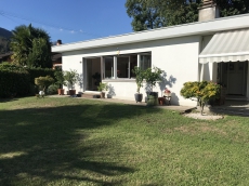 Wunderschönes Ferienhaus mit Garten in Caslano, Tessin