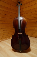 Sehr schönes 4/4 Meister-Cello