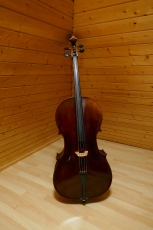 Sehr schönes 4/4 Meister-Cello