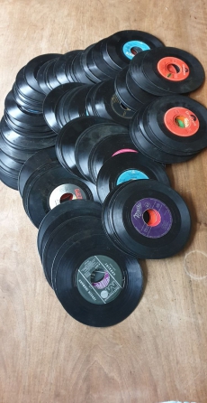 Schallplatten 45er und 33er