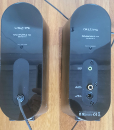 Zwei Lautsprecher für PC
