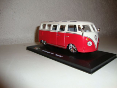 VW Bus Samba