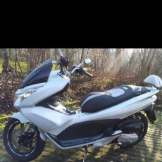  Honda PCX 125