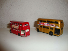 2 London Busse Routemaster