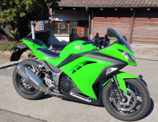 Kawasaki Ninja 300