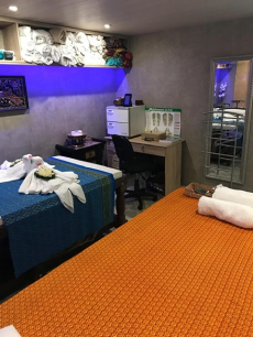 Thai Massage Salon zu Vermieten an bester Lage
