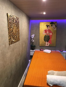 Thai Massage Salon zu Vermieten an bester Lage