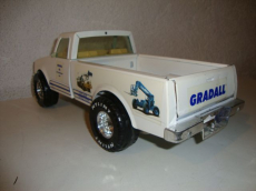 Chevy PickUP Gradall