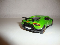  Lamborghini Huracan Performante