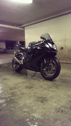 Suzuki GSX-R750 K9 Carbon