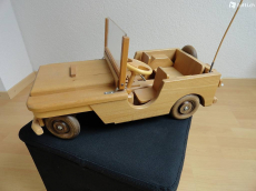 Holz Spielzeug Jeep