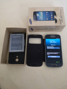 Samsung Galaxy S4 Smartphone mini