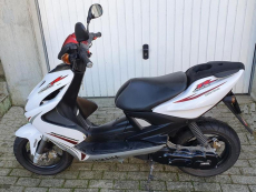 Yamaha Aerox YQ50  Jhg. 11.2013