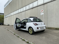 In einem Sehr guten Zustand zu Verkaufen Opel Adam 