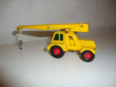 Taylor Jumbo Crane