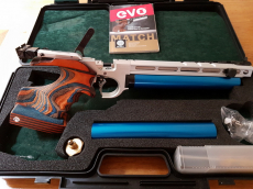 Pistolet air Steyr Evo