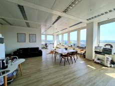 Wunderschöne Büros mit Top Aussicht auf Zürich im Glattpark