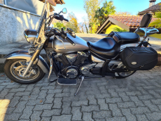 Yamaha Midnight Star XVS 1300A