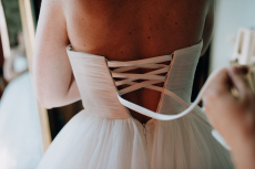 Romantisches Schmetterlings-Hochzeitskleid