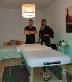 Classic, Sport Massage für alle. 4 Hände massage mit Partnerin