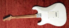 Fender Squier BULLET STRAT