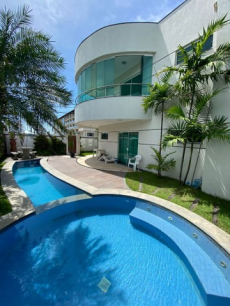 Brasilien Traumhaft schöne 360m2 Luxusvilla auf zwei Geschossen 