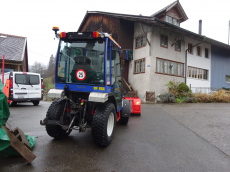 Traktor mit Schneepflug Iseki TM3265H Hydrostat !!