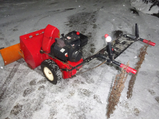 Schneefräse Polens mit Schneepflug