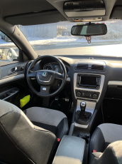 Skoda Oktavia Combi 2.0 TSI RS 200PS