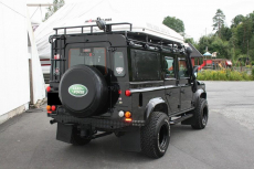 Land Rover Defender 110 TD5 expedition
