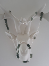 Halskette mit grünem Fluorite und Berkristalle