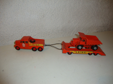 Matchbox King Size Nr. 8 Scammell 6x6 Tractor Trailer mit Dumper