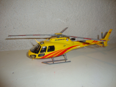 Helikopter Typ Ecureuil AS350 B3e HB-ZMI Heli Bernina 