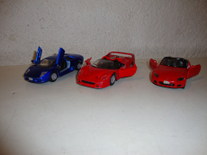 3 Modellautos
