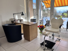 Manicure & Pedicure in 8916 Jonen