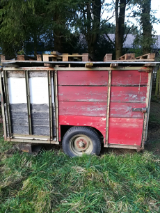 Verschenk Tiertransport-Wagen