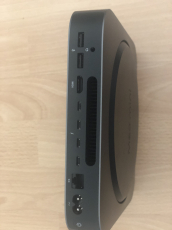 Apple Mac Mini 3.0 GHz 6 Core i5 512 SSD