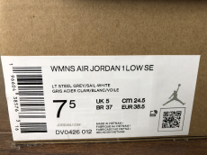 WMNS AIR JORDAN 1 LOW 38.5