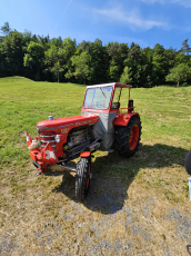 Sehr schöner Hürlimann D100L Traktor zu Verkaufe