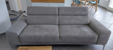 Top-Angebot: 3er-Sofa inkl. Hocker