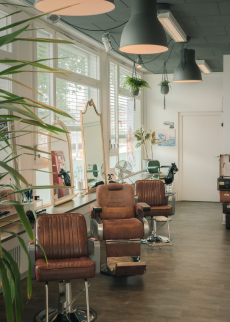 Platz- oder Stuhlmiete in Coiffeur Salon in Regensdorf