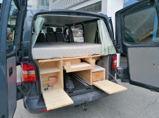 VW Multivan Comfort 2.5 TDI 