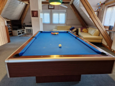 Billiardtisch