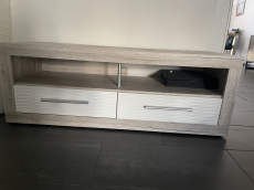 TV Schrank