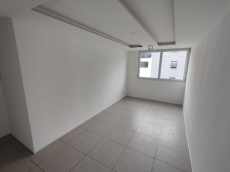 Helle Büro-/Praxisfläche zu vermieten (ca. 16m²)