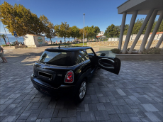 Mini Cooper One - Stilvoll unterwegs mit Top-Komfort