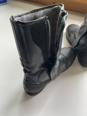 ISS Stiefel 40